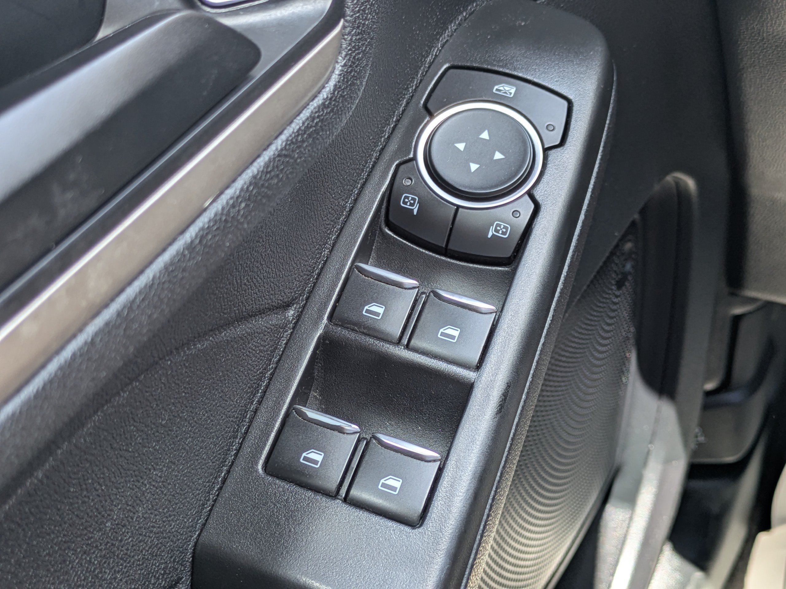 Certified 2022 Ford Escape SE AWD/4WD image 19