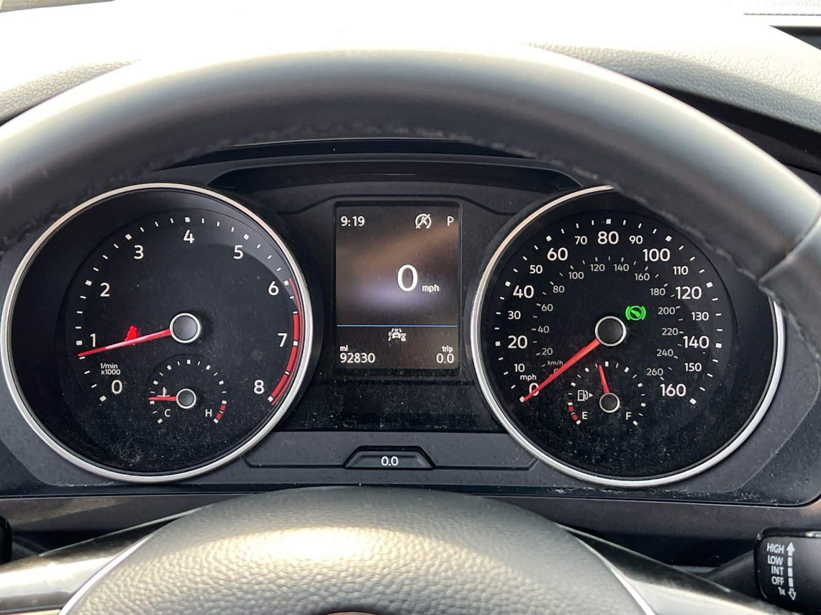 Used 2020 Volkswagen Tiguan SE AWD/4WD image 17