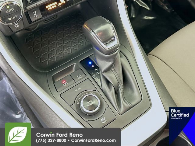 Used 2021 Toyota RAV4 XLE w/ Convenience Package AWD/4WD image 20