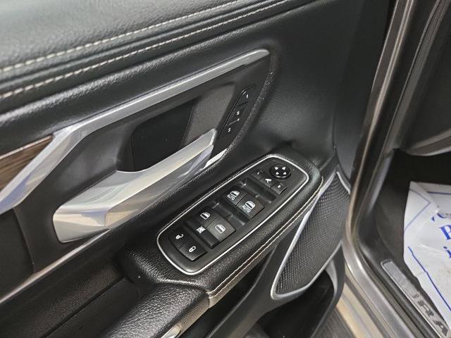 Used 2020 RAM 1500 Laramie AWD/4WD image 29