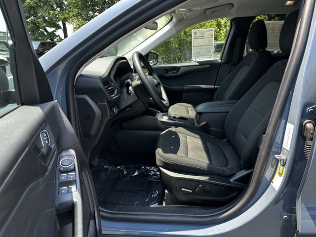 Certified 2023 Ford Escape Active AWD/4WD image 19