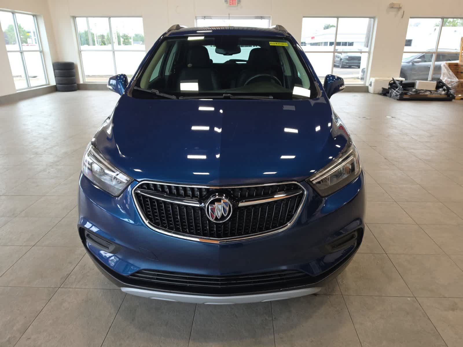 Used 2019 Buick Encore Preferred w/ Safety Package FWD image 2