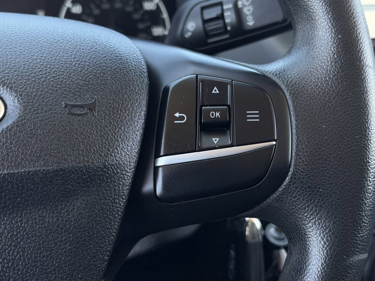 Certified 2022 Ford Maverick XL FWD image 17