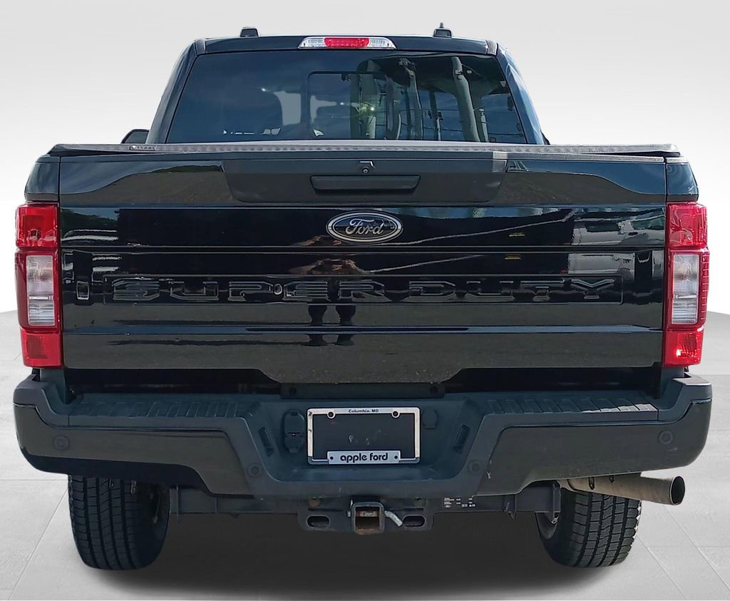 Certified 2022 Ford F250 XLT w/ Black Appearance Package AWD/4WD image 6
