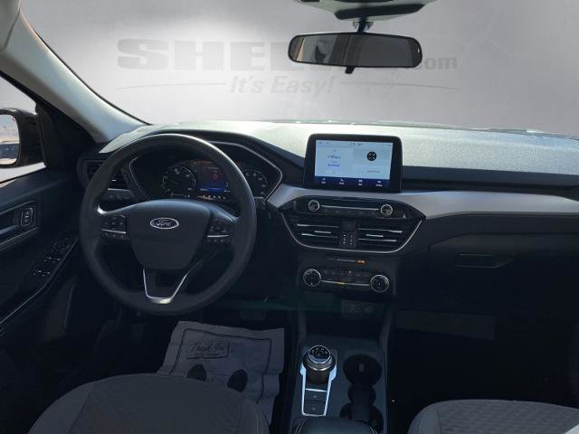 Certified 2022 Ford Escape SE w/ SE Sport Appearance Package image 3