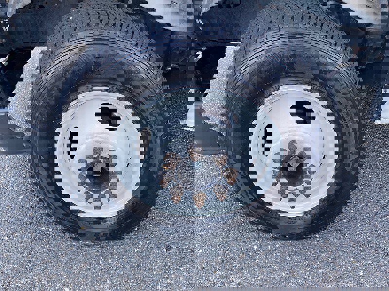 Certified 2021 Ford E-450 and Econoline 450 Super Duty w/ Power Windows & Locks Group image 11