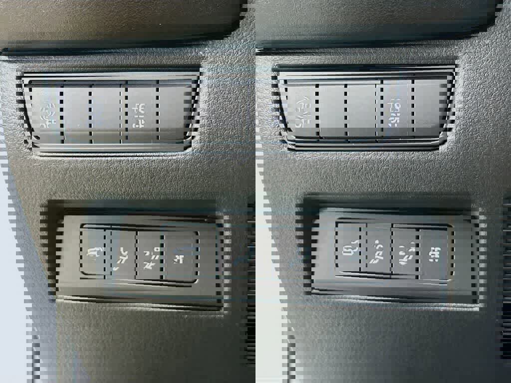 Used 2025 MAZDA CX-50 AWD 2.5 S w/ Premium Plus Pkg image 27