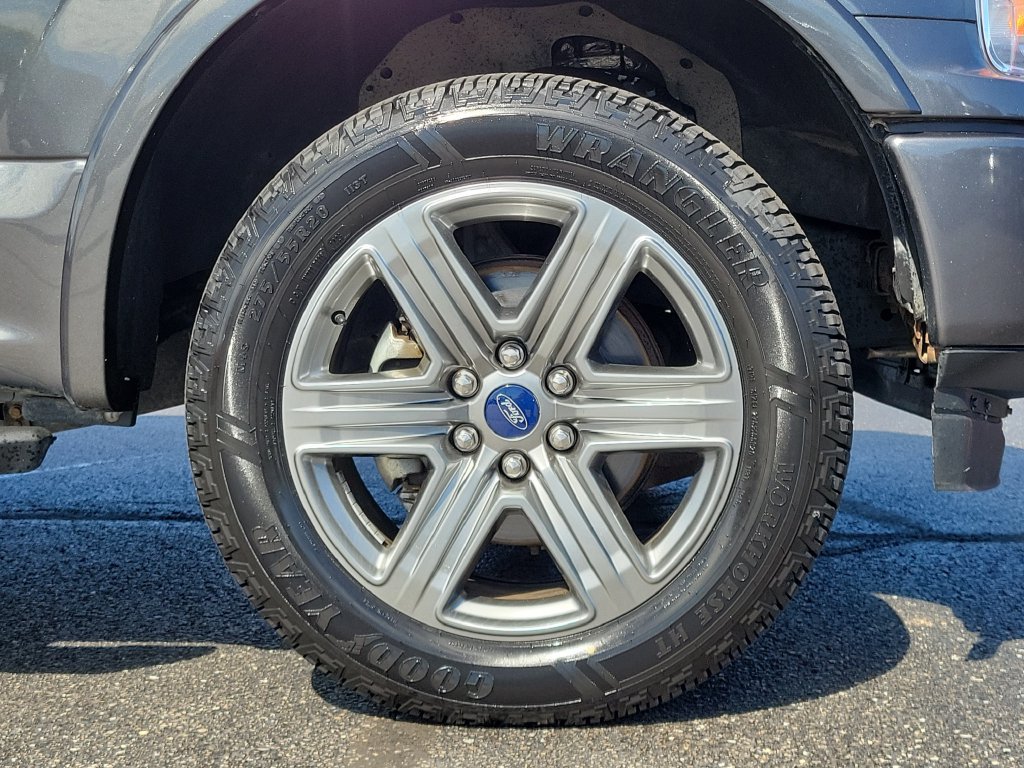 Certified 2018 Ford F150 XLT w/ Equipment Group 302A Luxury AWD/4WD image 9