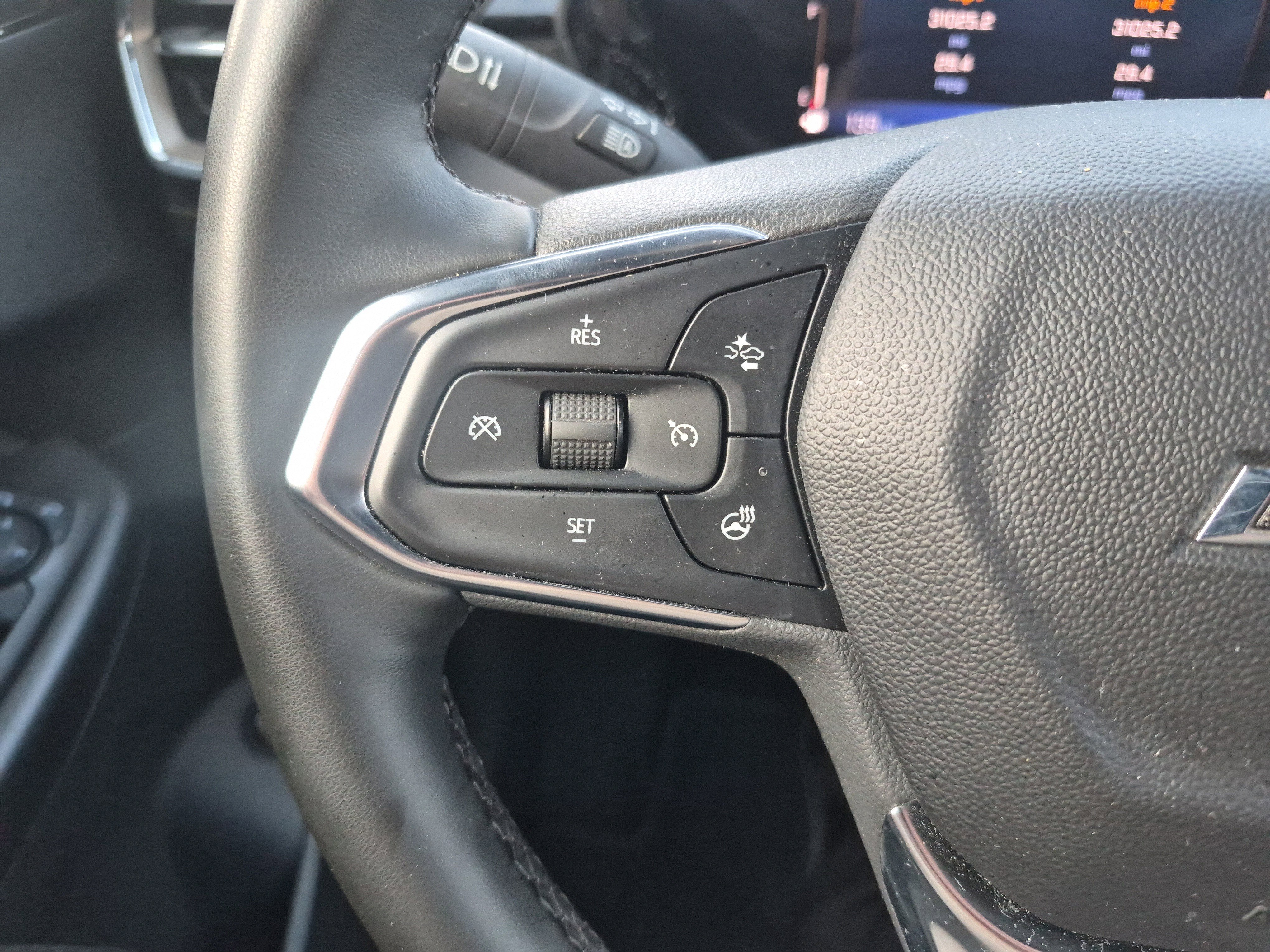 Used 2025 Chevrolet TrailBlazer ACTIV w/ Convenience Package FWD image 21