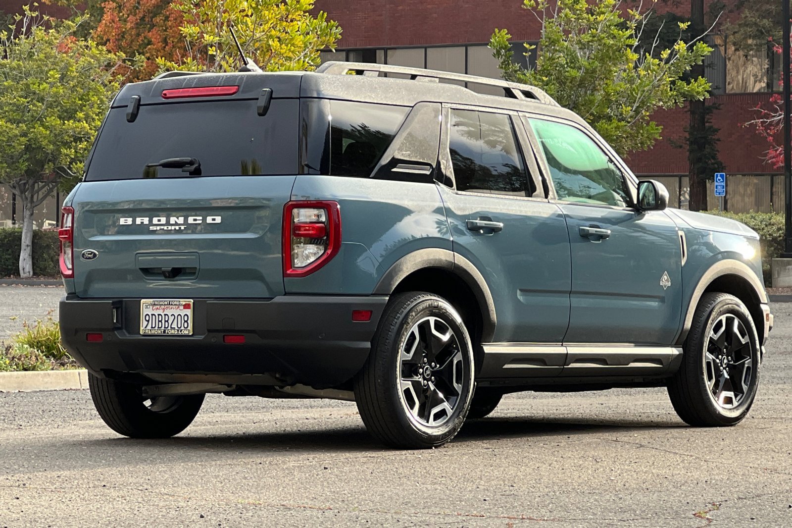 Certified 2022 Ford Bronco Sport Outer Banks image 3