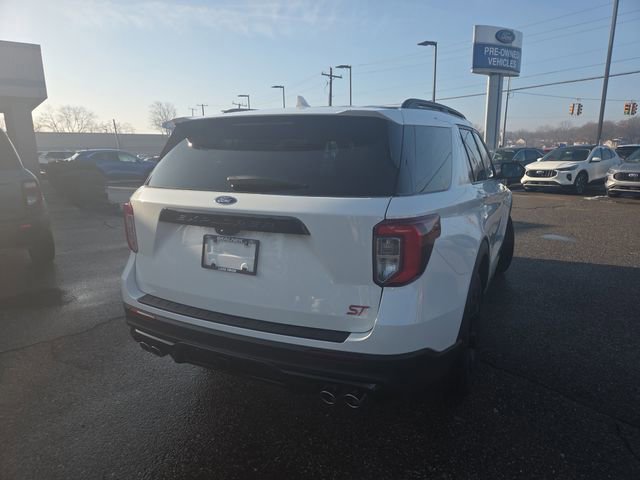 Certified 2024 Ford Explorer ST w/ Equipment Group 401A image 7