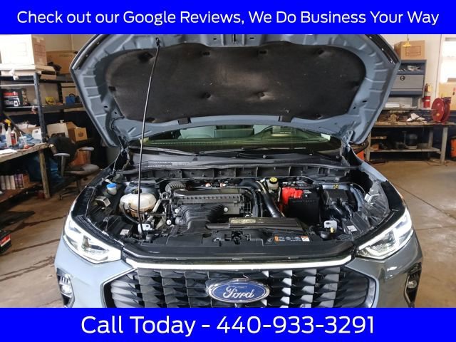 Certified 2023 Ford Escape Platinum w/ Premium Technology Package image 15