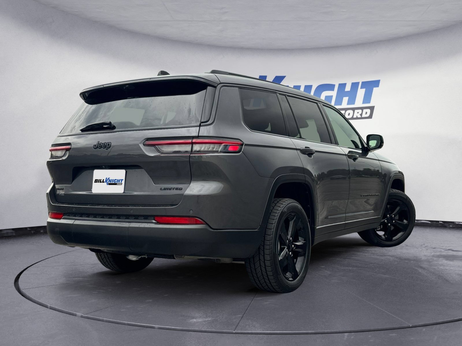 Used 2025 Jeep Grand Cherokee L Limited w/ Luxury Tech Group II AWD/4WD image 5