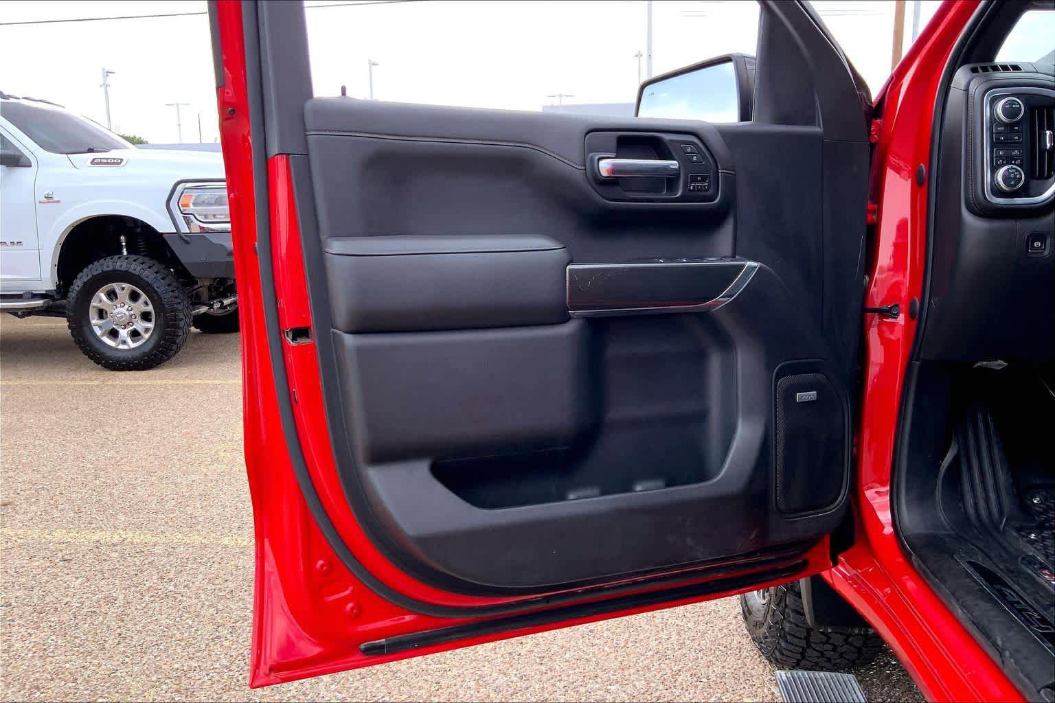 Used 2021 GMC Sierra 1500 AT4 w/ AT4 Premium Package AWD/4WD image 22