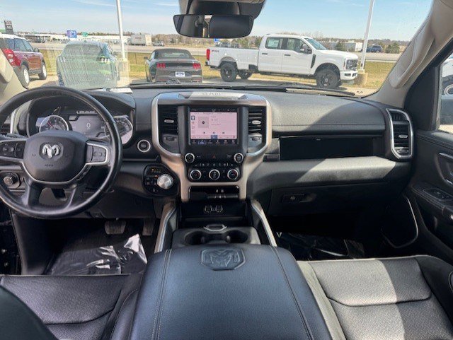 Used 2022 RAM 1500 Laramie AWD/4WD image 29
