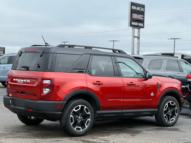 Certified 2024 Ford Bronco Sport Outer Banks w/ Tech Package AWD/4WD image 9