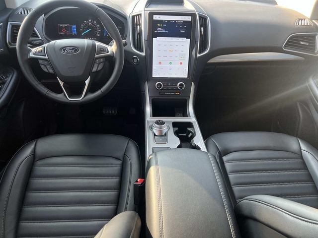 Certified 2024 Ford Edge SEL w/ Convenience Package AWD/4WD image 14