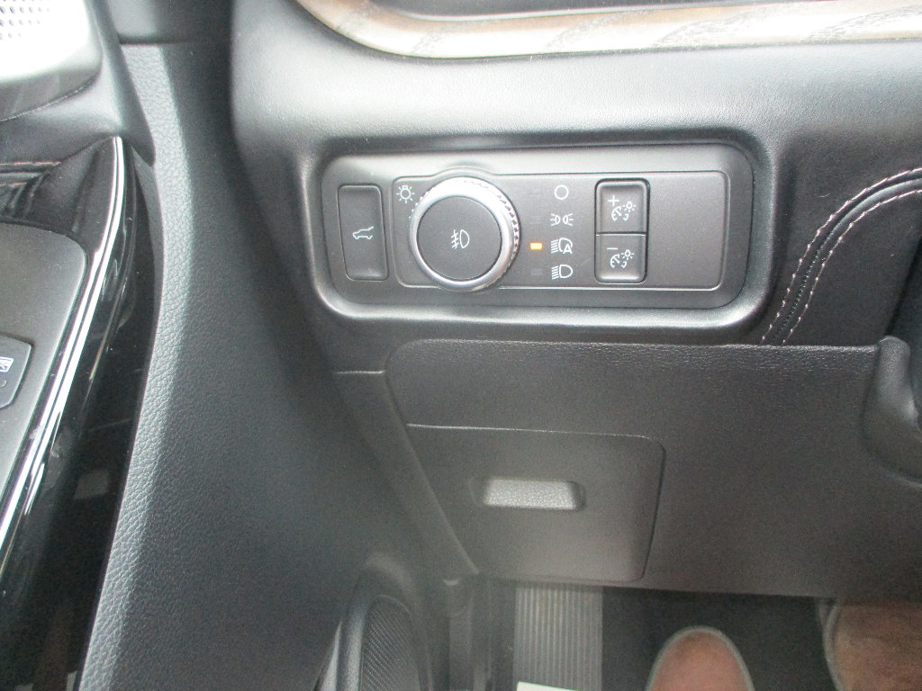 Certified 2021 Ford Explorer Platinum w/ Equipment Group 601A image 15