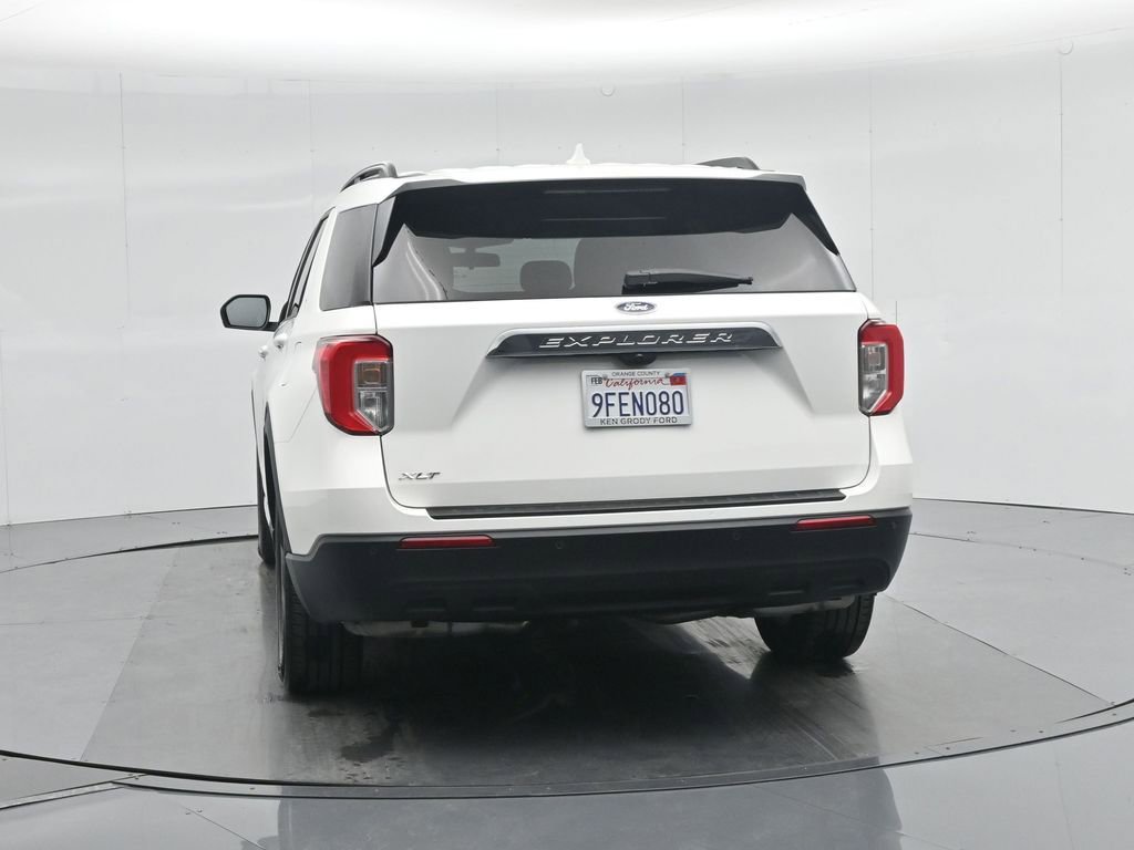 Certified 2022 Ford Explorer XLT image 31