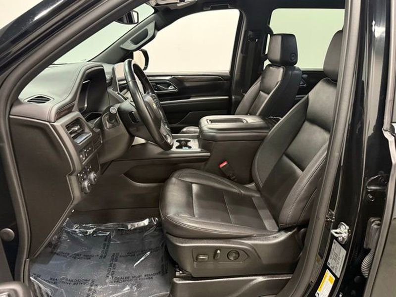 Used 2023 Chevrolet Tahoe LT image 13