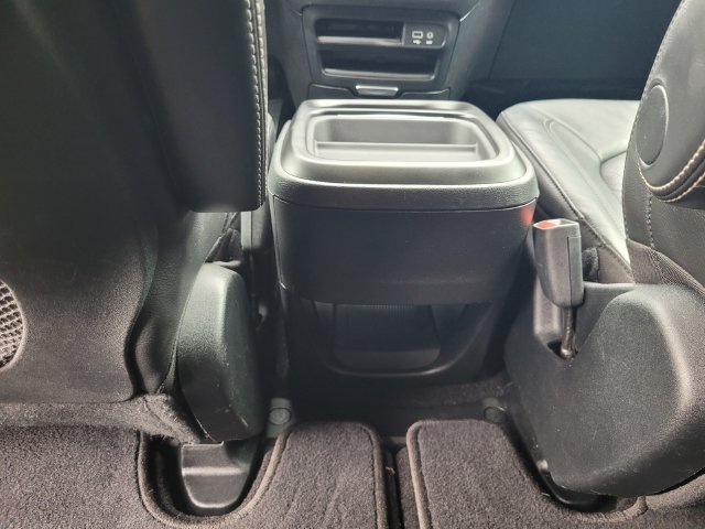Used 2020 Chrysler Pacifica Touring-L w/ Advanced Safetytec Group FWD image 15