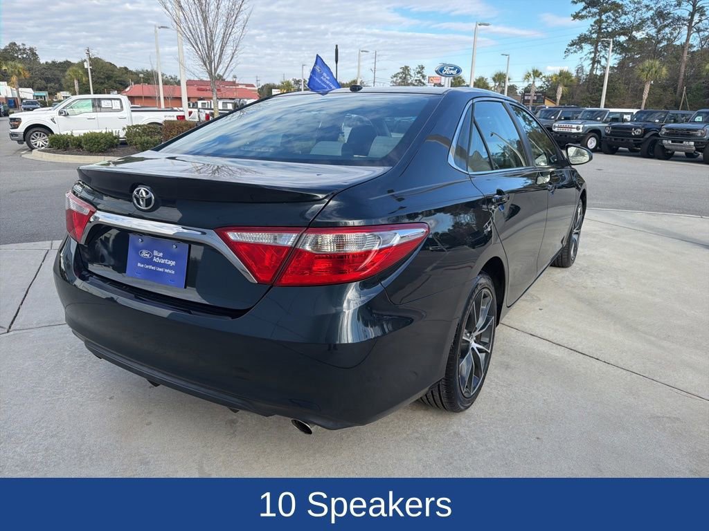 Used 2017 Toyota Camry XSE image 5