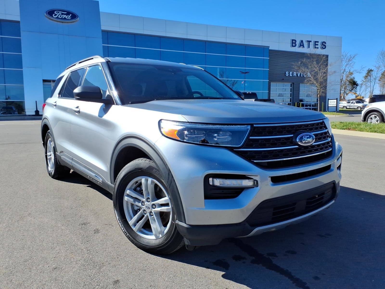 Certified 2024 Ford Explorer XLT w/ Equipment Group 202A image 7