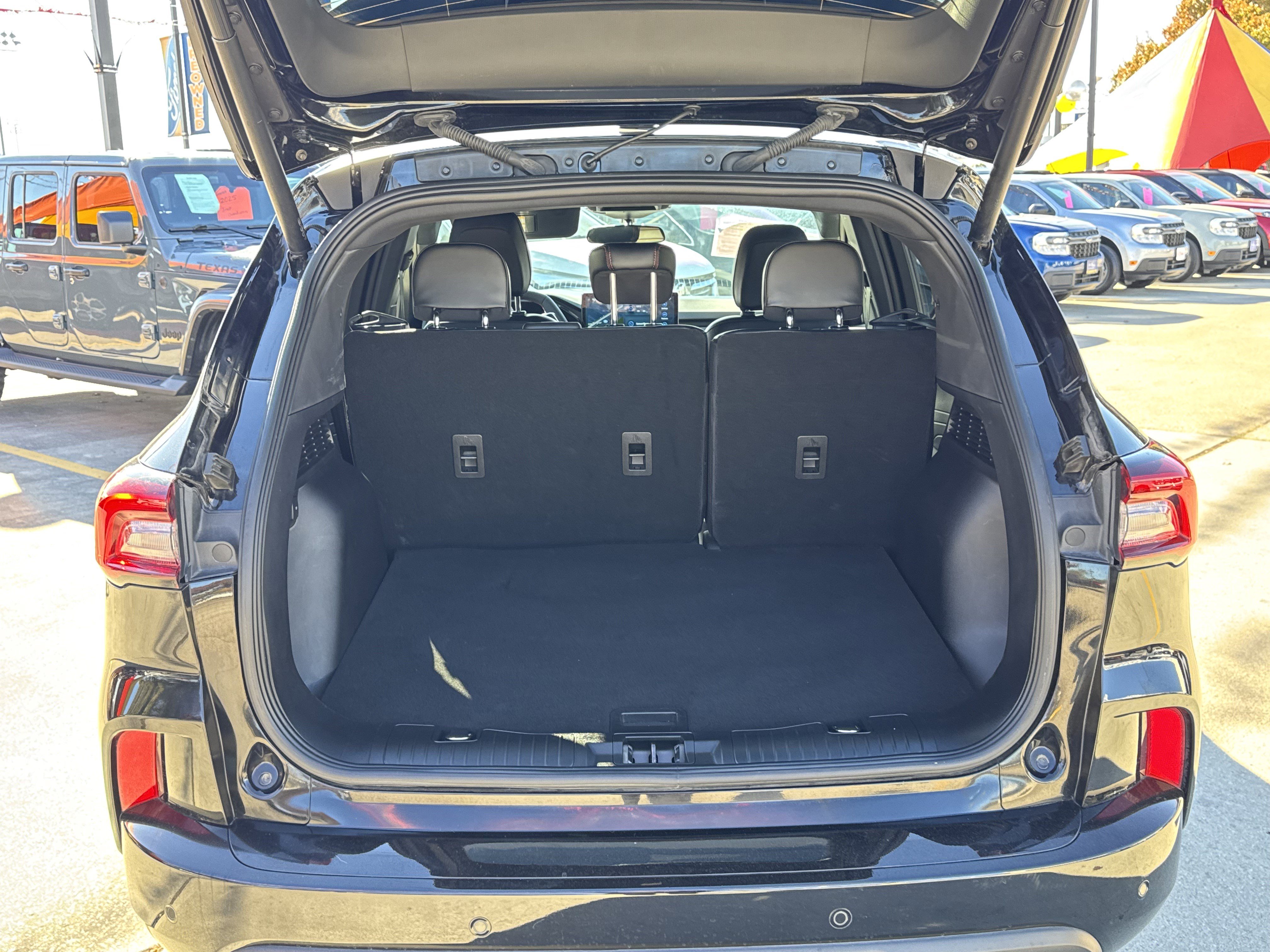 Certified 2023 Ford Escape ST-Line w/ Tech Pack #1 image 7