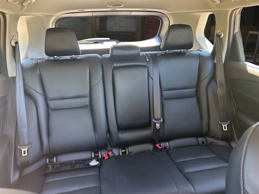 Used 2023 Nissan Rogue SL w/ SL Premium Package FWD image 12