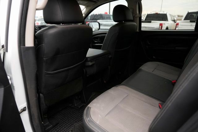 Used 2021 Nissan Titan S w/ S Utility Package image 11