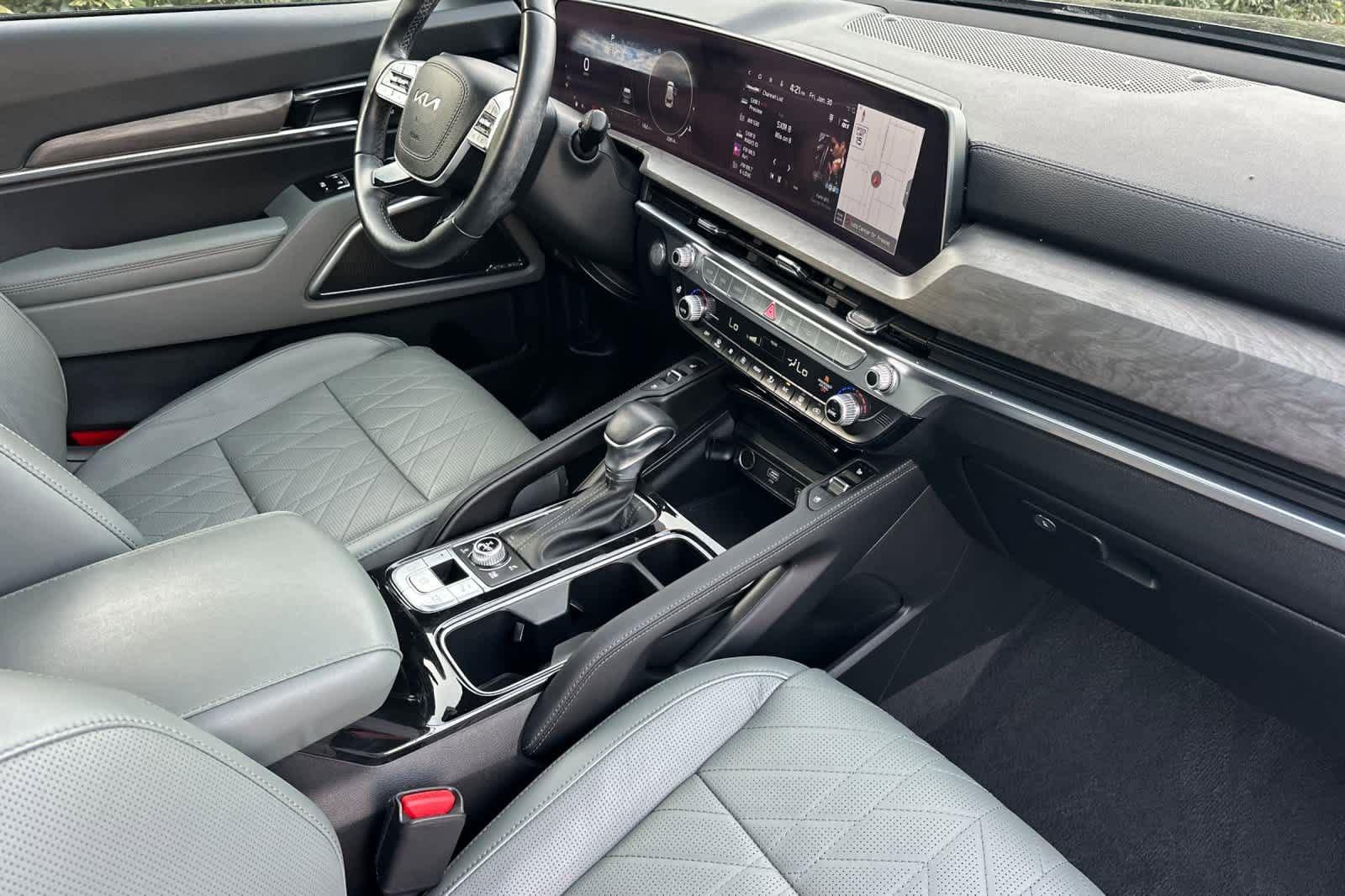 Used 2024 Kia Telluride SX Prestige X-Line image 17