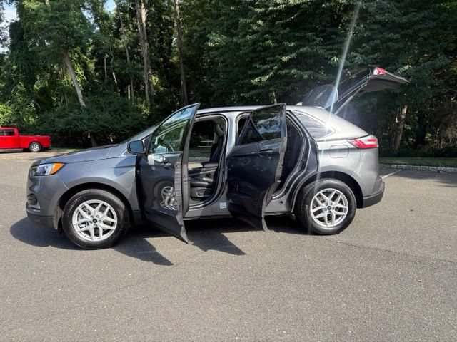 Certified 2024 Ford Edge SEL w/ Convenience Package AWD/4WD image 11