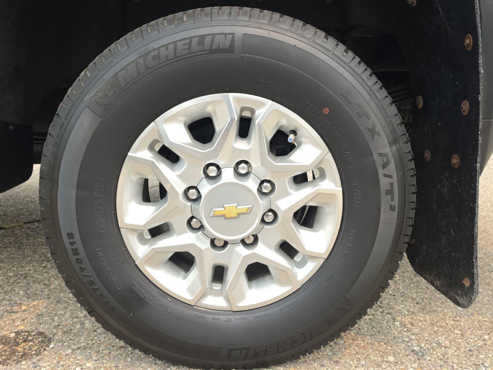 Used 2024 Chevrolet Silverado 3500 LT w/ True North Edition AWD/4WD image 12