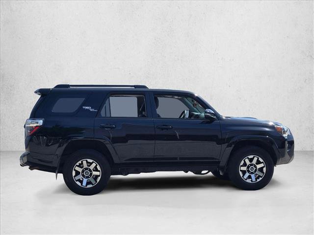 Used 2021 Toyota 4Runner TRD Off-Road Premium w/ Moonroof Package AWD/4WD image 4