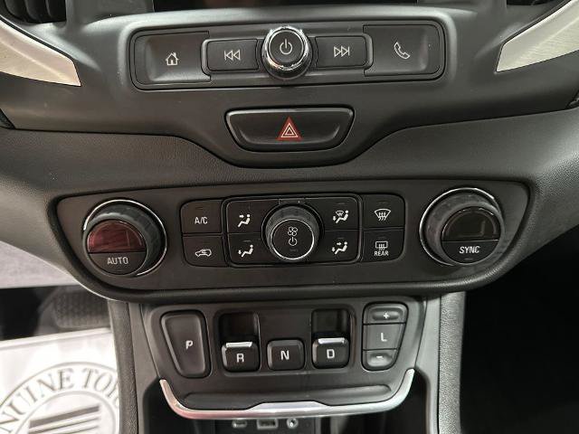 Used 2019 GMC Terrain SLE w/ Driver Convenience Package AWD/4WD image 26