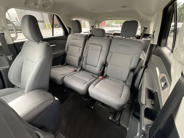 Certified 2025 Ford Explorer Active AWD/4WD image 23