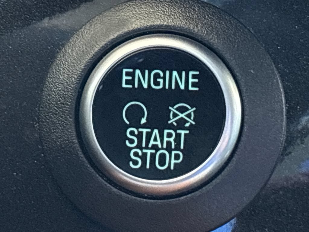 Certified 2019 Ford Escape Titanium AWD/4WD image 11