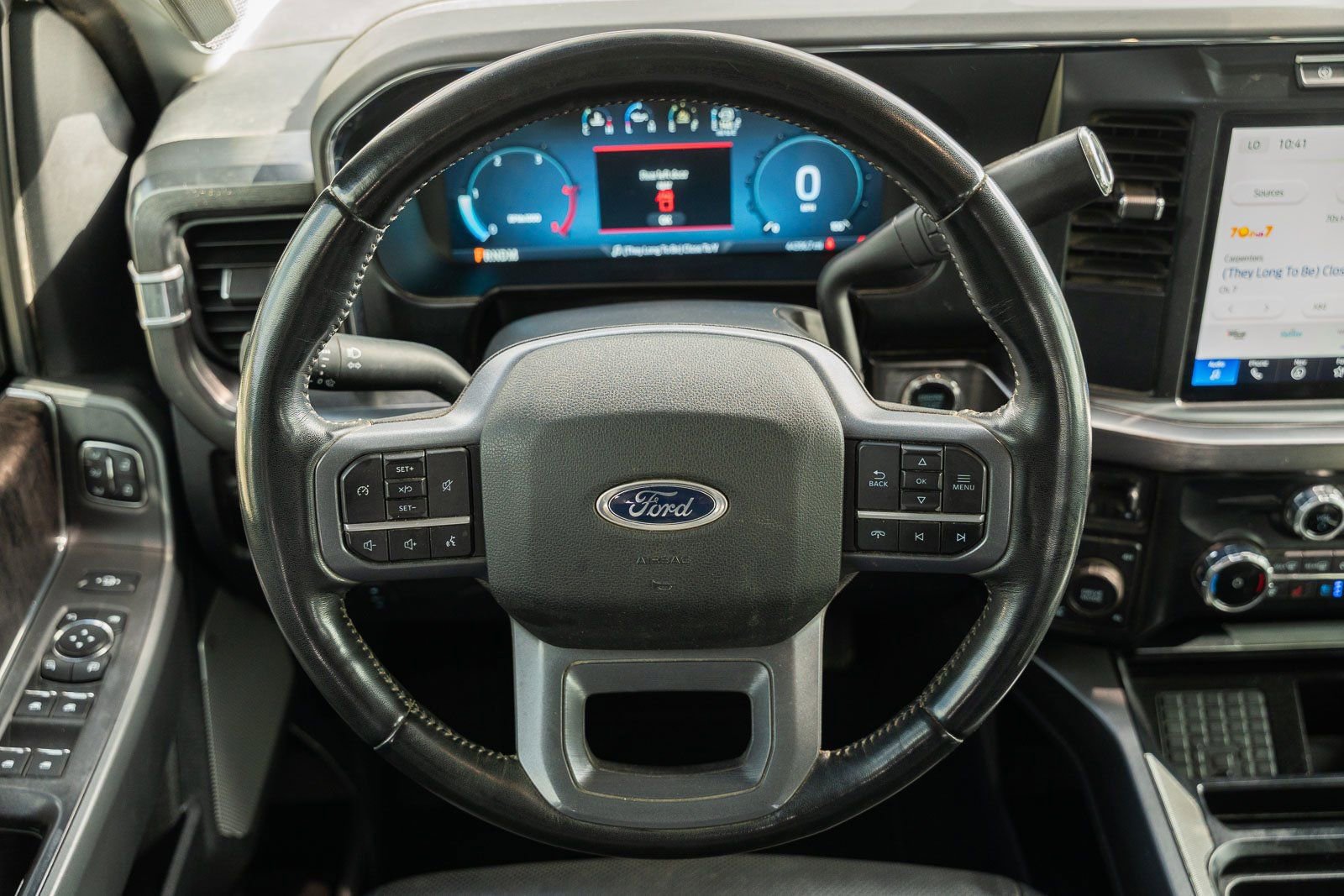 Certified 2023 Ford F350 Lariat image 29