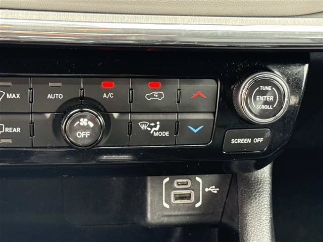 Used 2024 Jeep Compass Limited AWD/4WD image 27