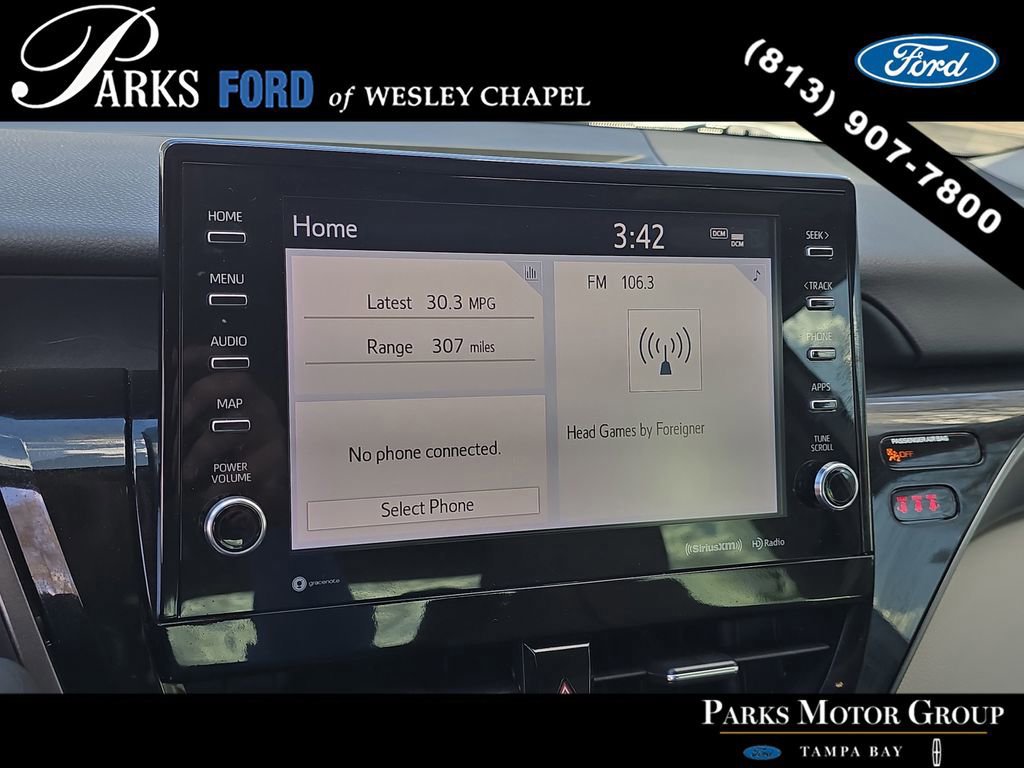 Used 2024 Toyota Camry SE w/ Cold Weather Package image 21