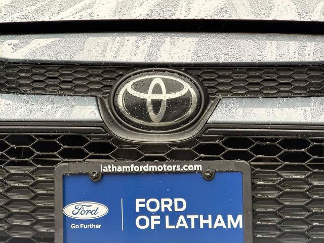 Used 2020 Toyota Corolla LE w/ Carpet Mat Package (TMS) FWD image 12