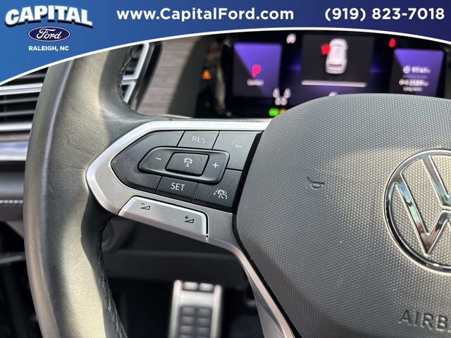 Used 2024 Volkswagen Atlas SEL Premium R-Line AWD/4WD image 23