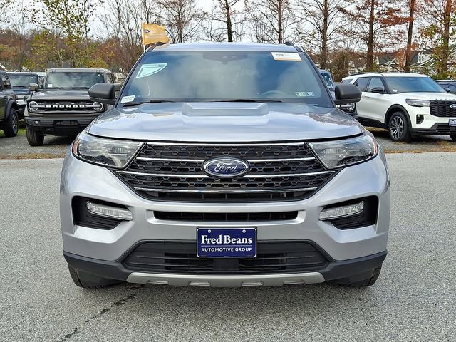 Certified 2020 Ford Explorer XLT w/ Equipment Group 202A image 4