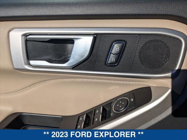 Certified 2023 Ford Explorer XLT w/ Equipment Group 202A image 11