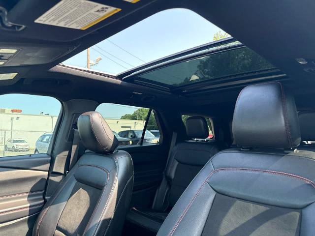 Certified 2023 Ford Explorer ST-Line w/ Class IV Trailer Tow Package AWD/4WD image 14