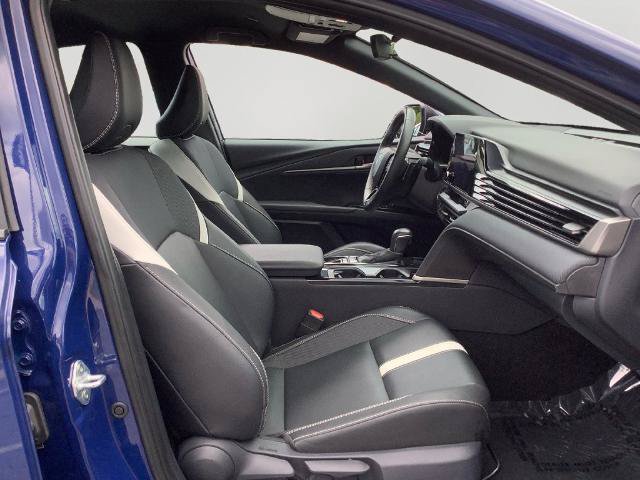 Used 2025 Toyota Camry SE FWD image 27