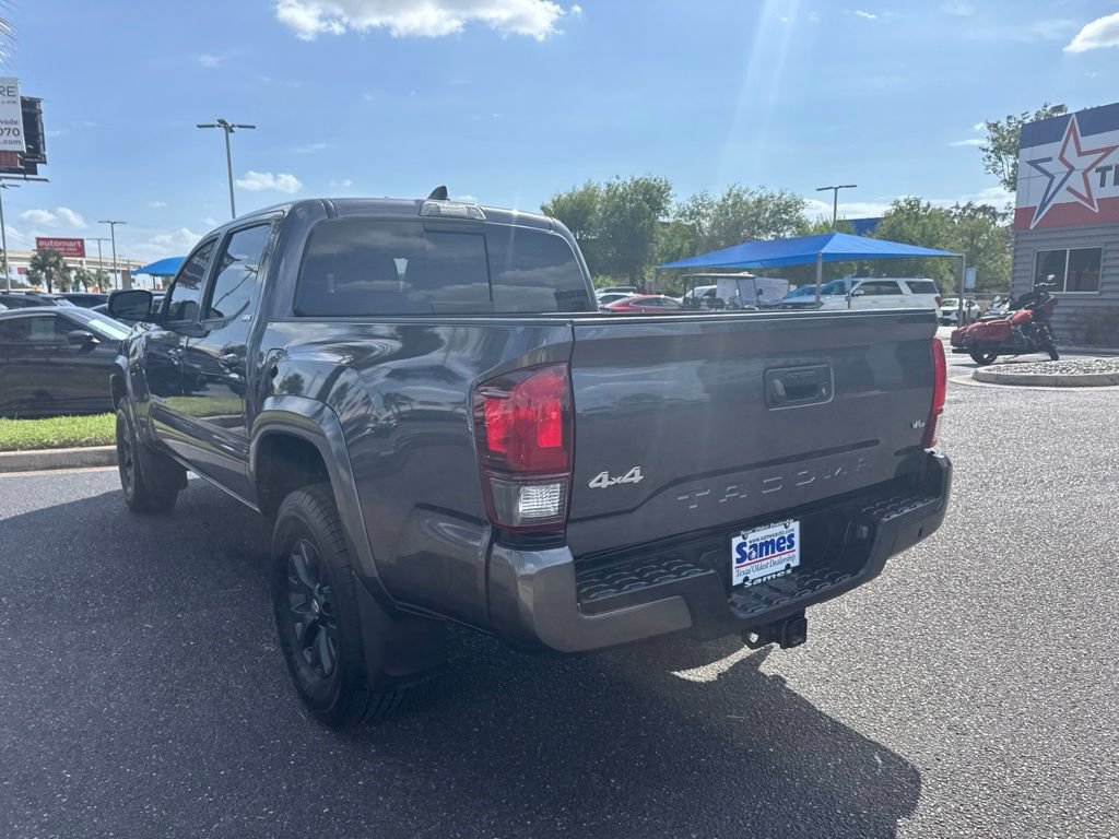 Used 2023 Toyota Tacoma SR5 w/ Technology Package AWD/4WD image 3