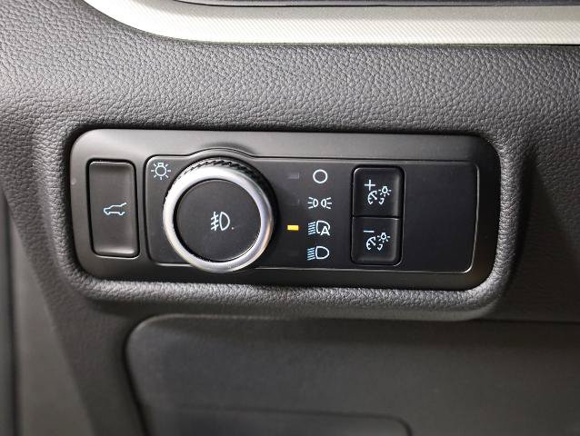 Certified 2024 Ford Explorer XLT w/ Equipment Group 202A AWD/4WD image 29