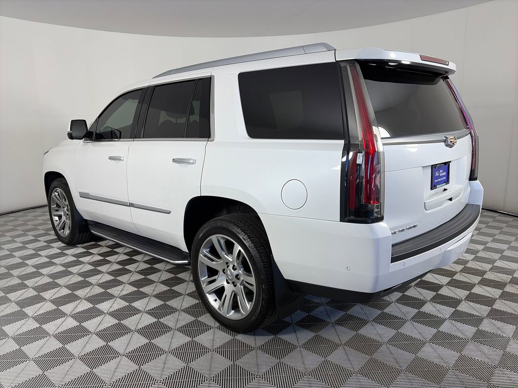 Used 2019 Cadillac Escalade Luxury AWD/4WD image 5