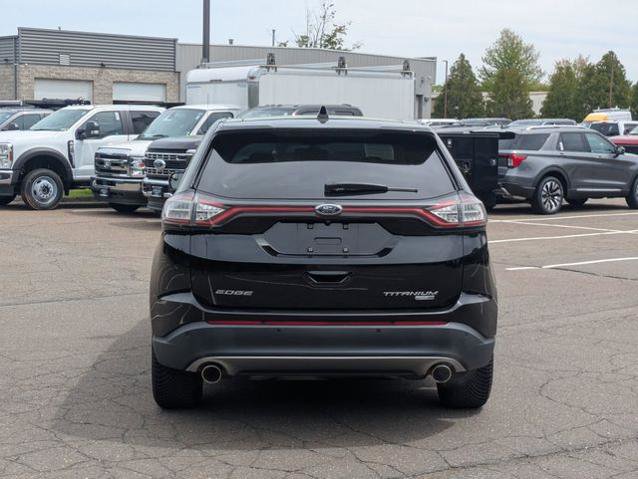 Certified 2018 Ford Edge Titanium w/ Technology Package AWD/4WD image 4